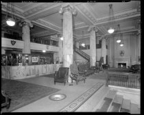 Interior view of the loddy at Bancroft Hotel